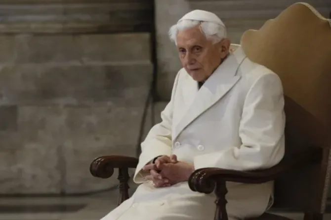 Pope Emeritus Benedict apologises to abuse victims while advisers defend his handling of cases